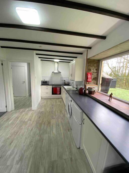 Beautiful Renovated Former Coach House Llandeilo Bagian luar foto